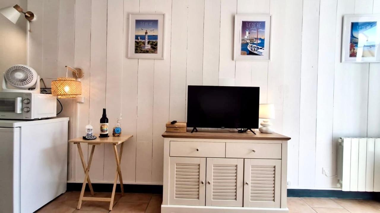 Le Nid Flottais Apartment ลาฟร็อตต์ ภายนอก รูปภาพ